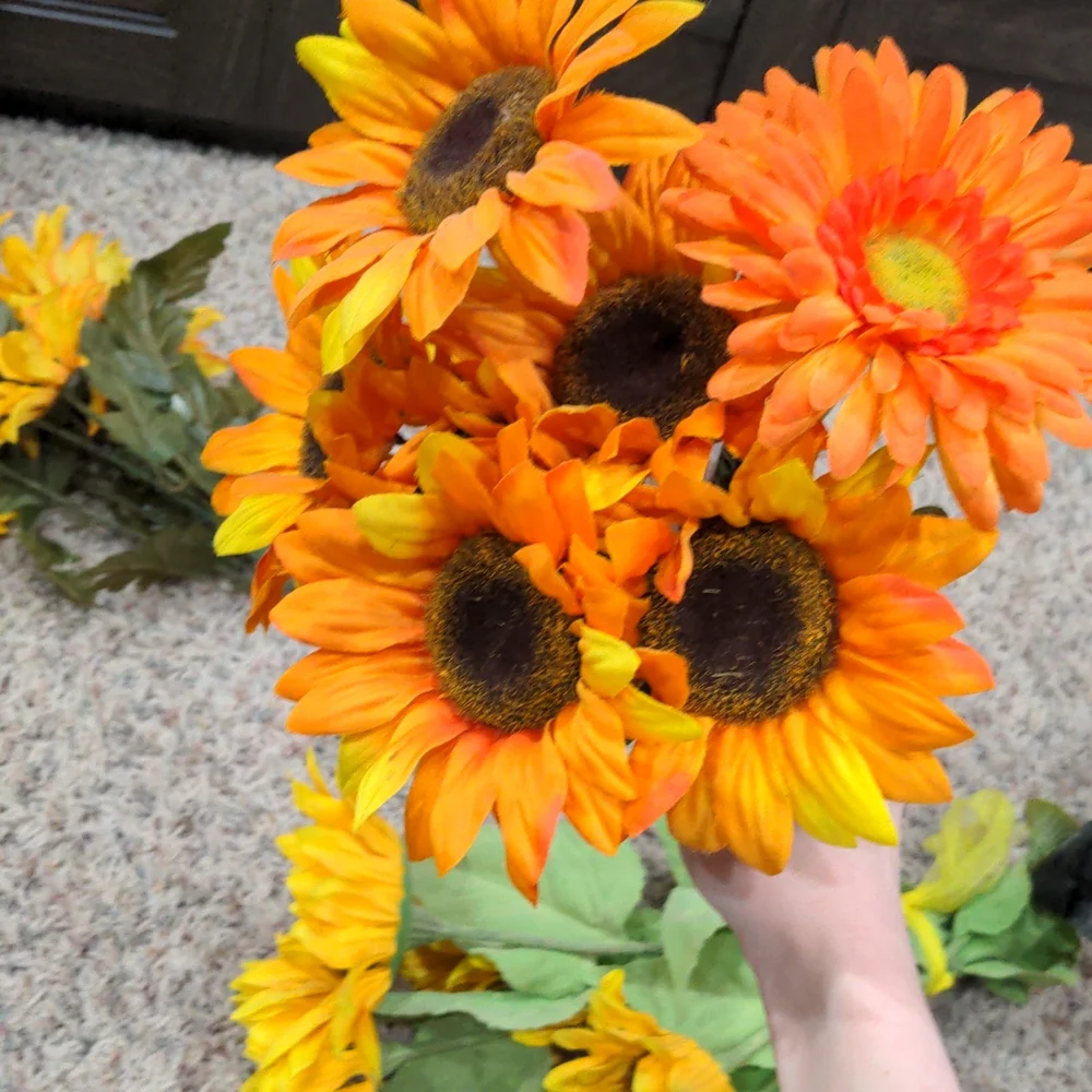 Faux sunflowers bundles